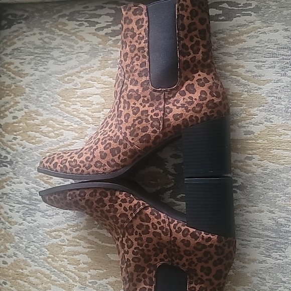 Leopard print booties - Picture 4 of 4